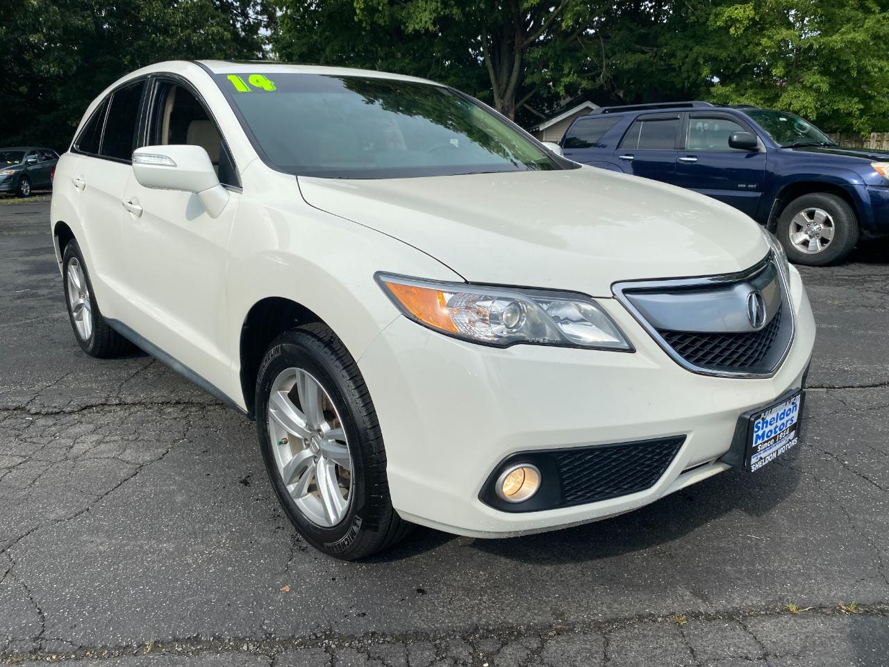 View vehicle photo 2