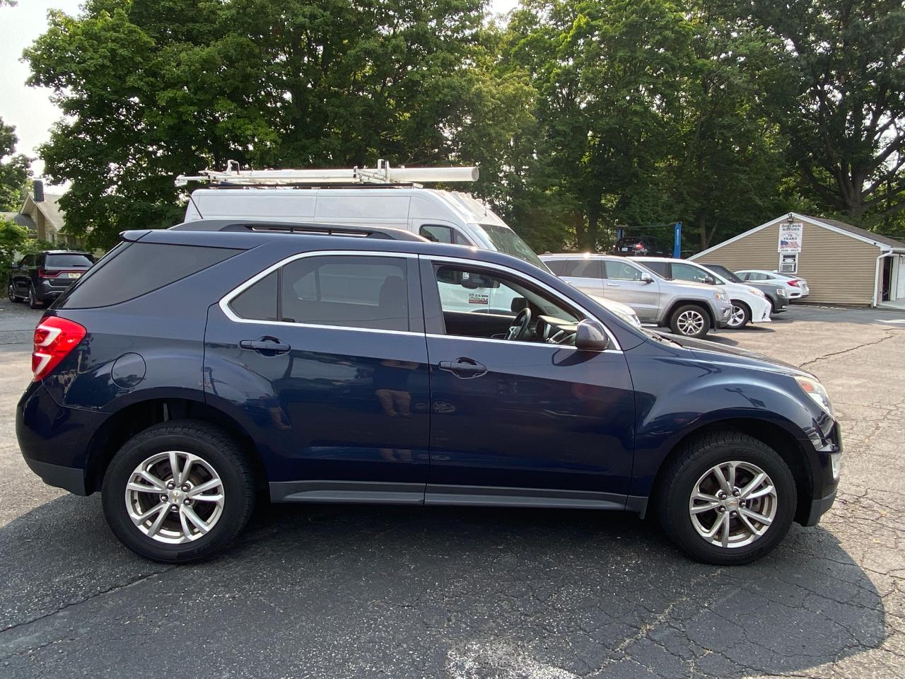2017 Chevrolet Equinox LT - Photo 7