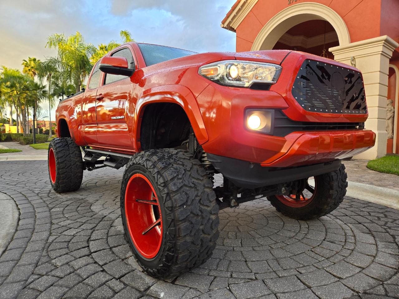Toyota Tacoma  2017