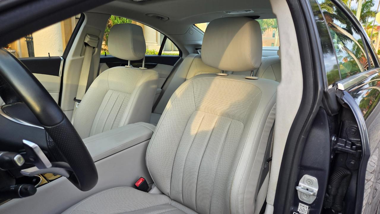 Mercedes-Benz CLS-Class CLS550 4MATIC 2016