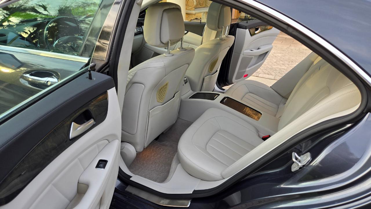 Mercedes-Benz CLS-Class CLS550 4MATIC 2016