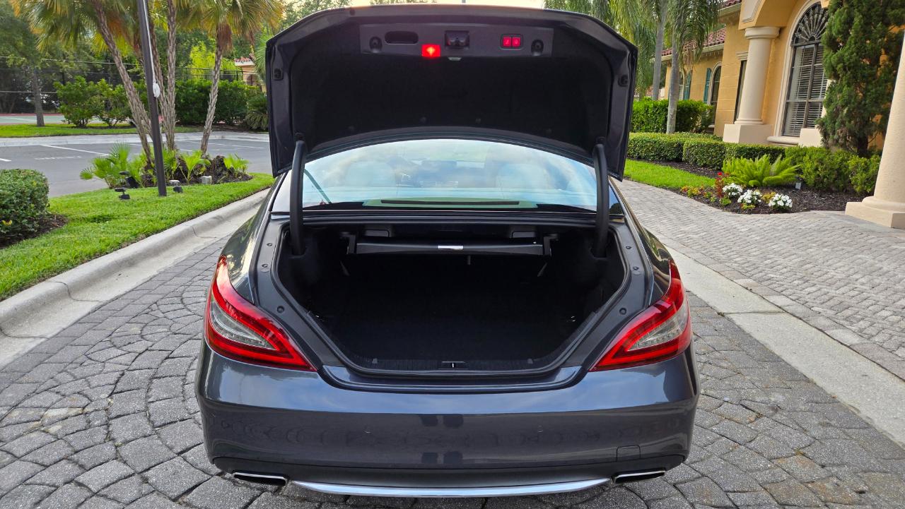 Mercedes-Benz CLS-Class CLS550 4MATIC 2016