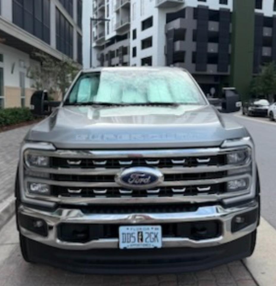Ford F-550 Crew Cab DRW 4WD 2024