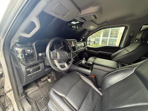 Ford F-550 Crew Cab DRW 4WD 2024