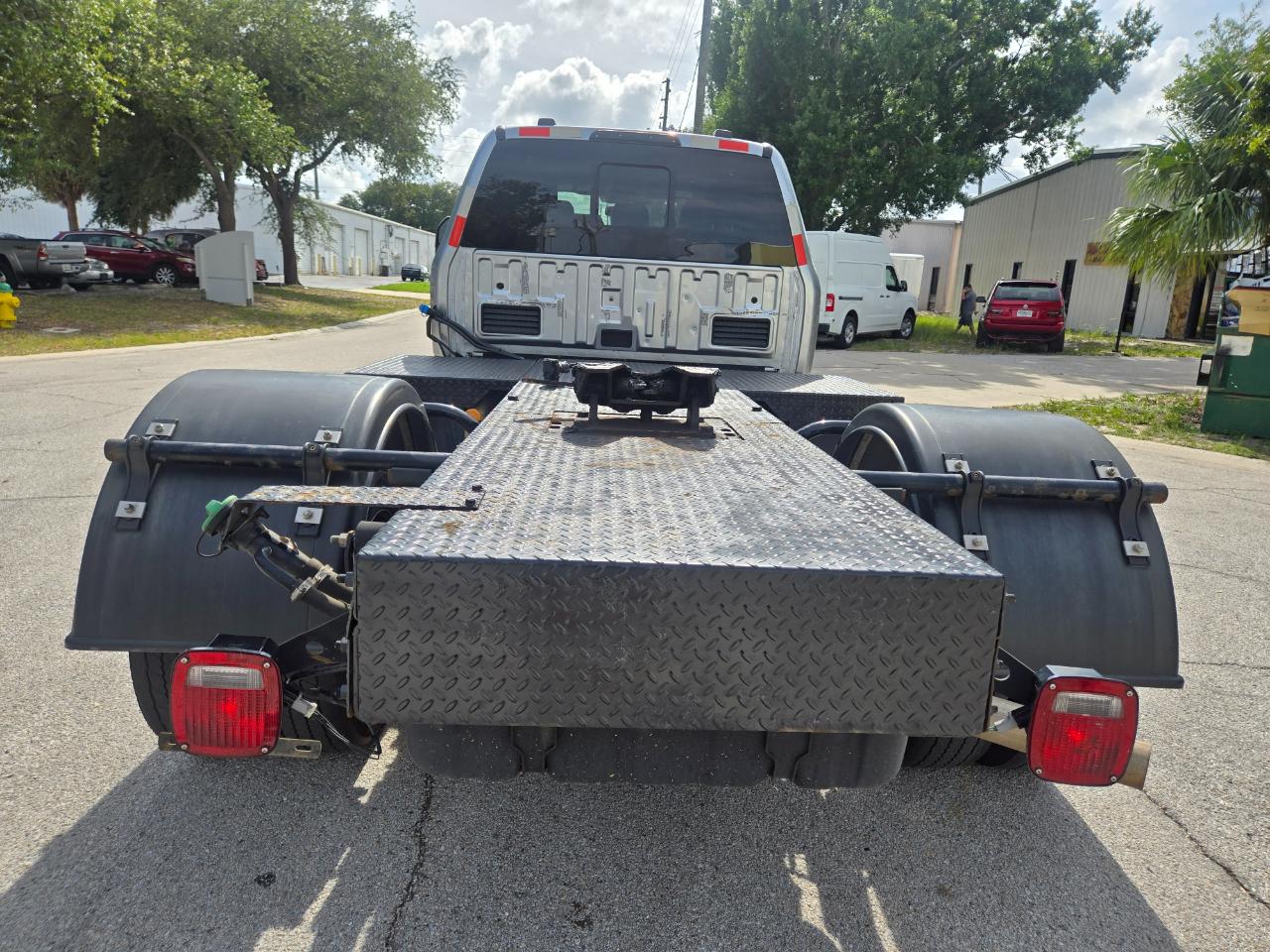 Ford F-550 Crew Cab DRW 4WD 2024