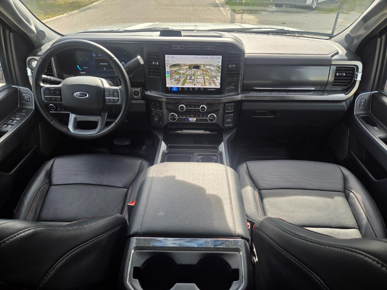 Ford F-550 Crew Cab DRW 4WD 2024
