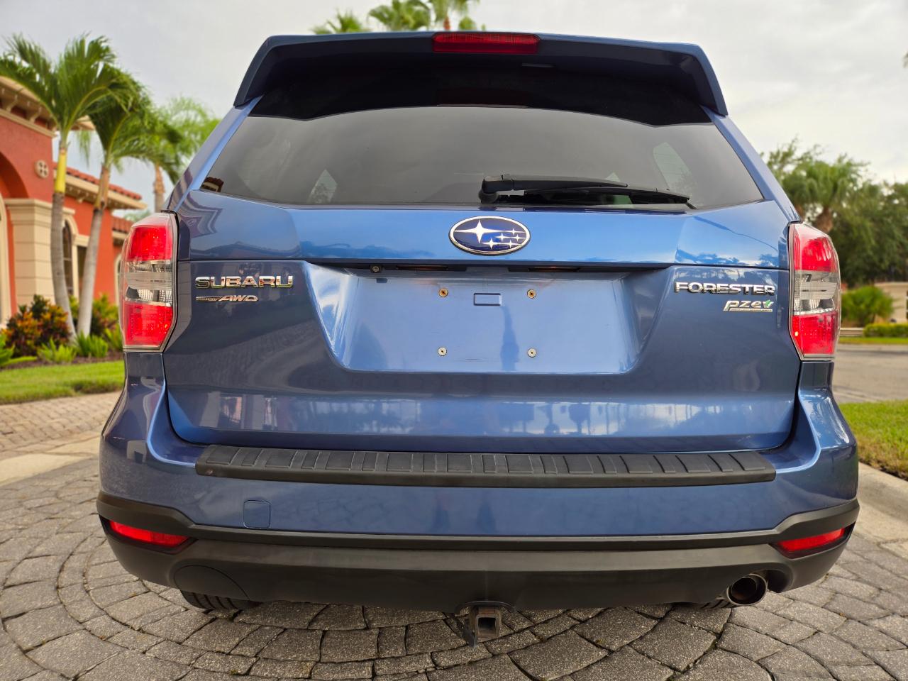 Subaru Forester 2.5i Limited 2016