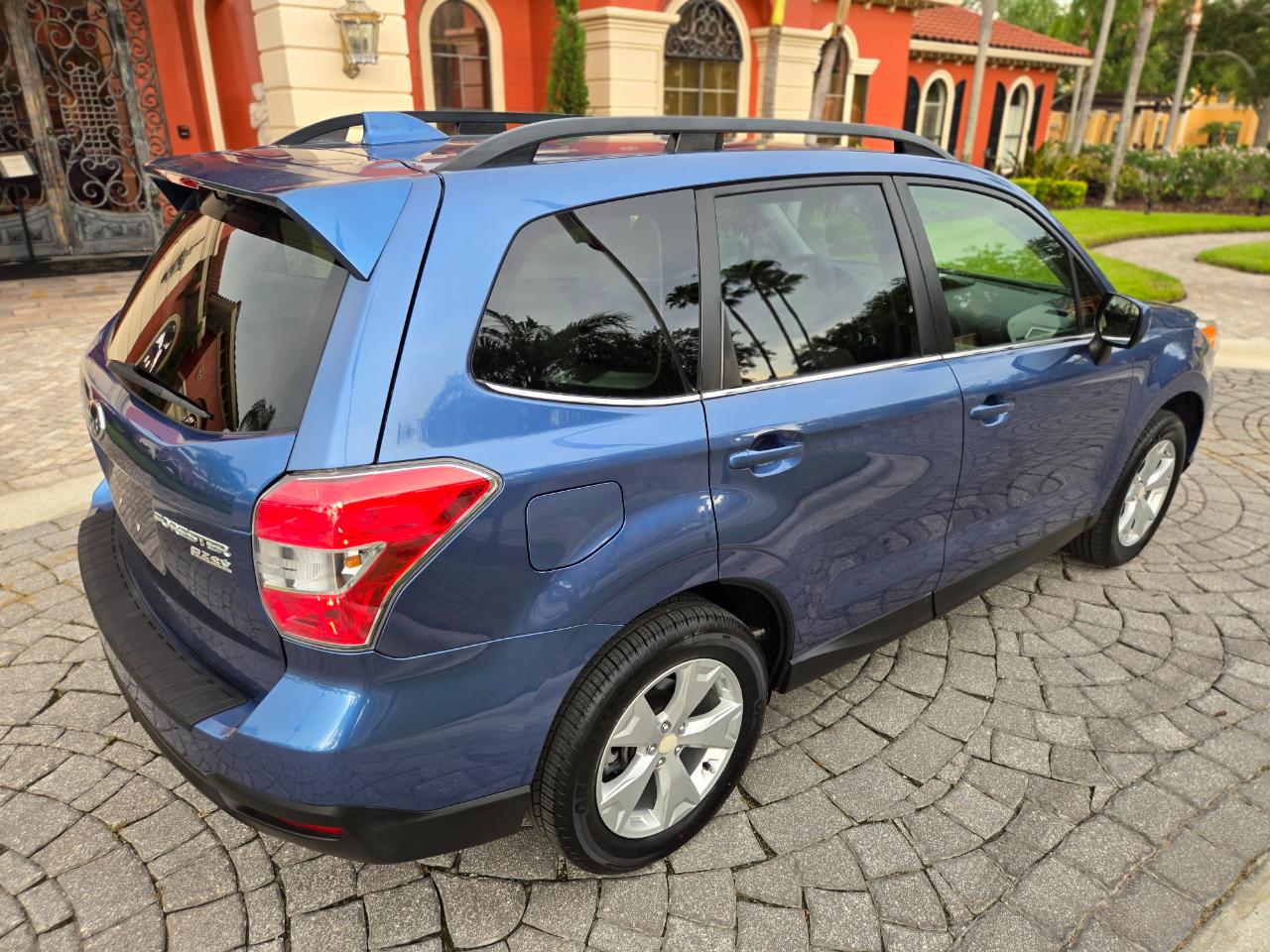 Subaru Forester 2.5i Limited 2016