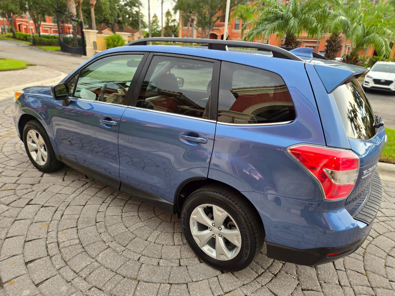 Subaru Forester 2.5i Limited 2016
