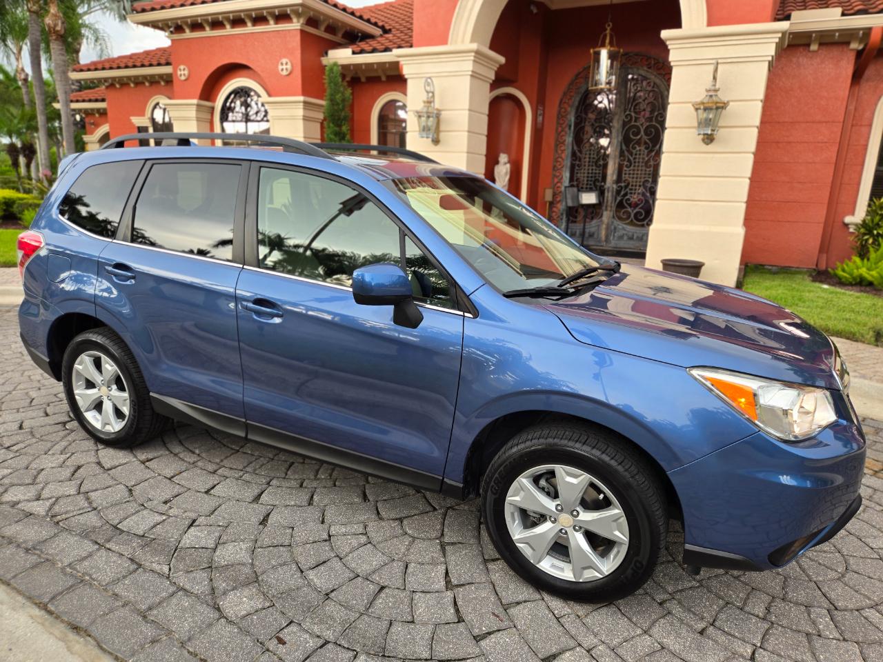 Subaru Forester 2.5i Limited 2016