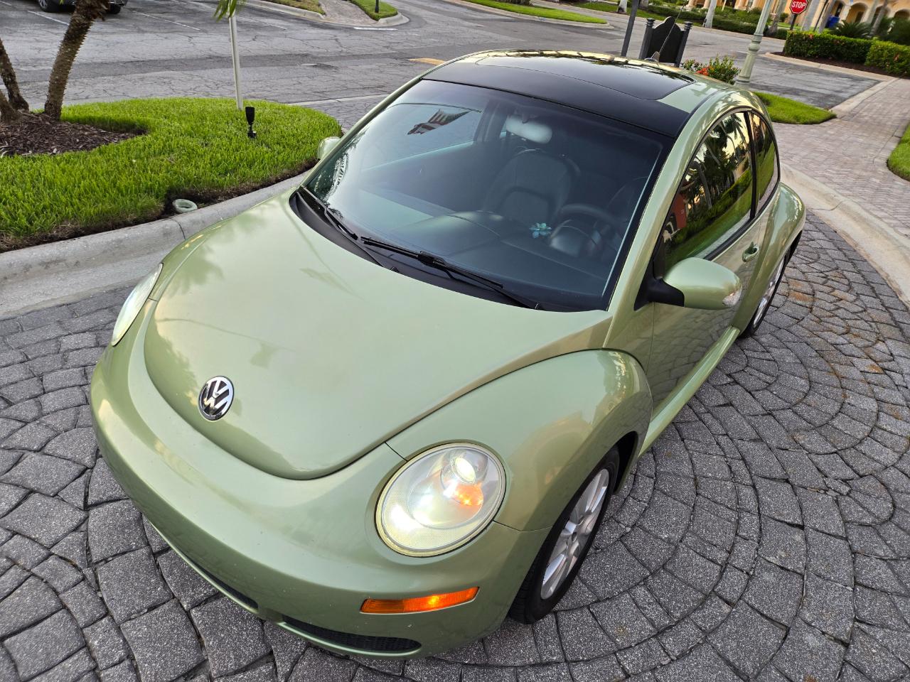 Volkswagen New Beetle  2009