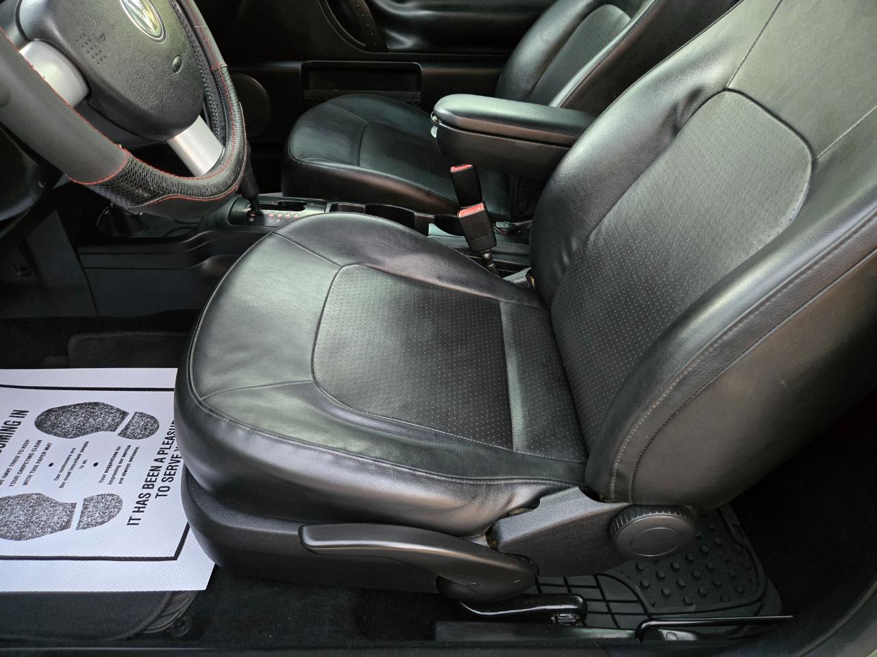 Volkswagen New Beetle  2009