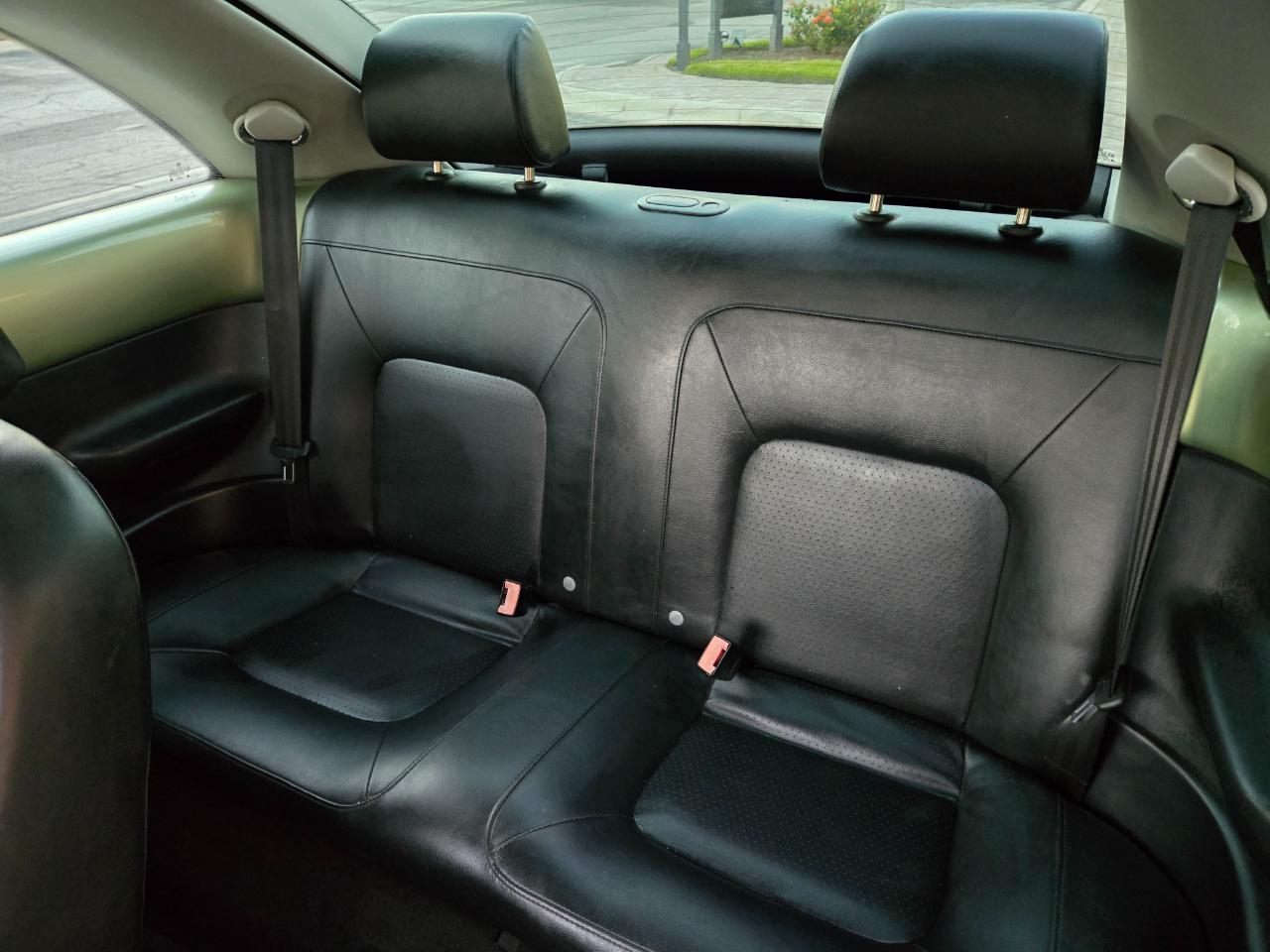 Volkswagen New Beetle  2009