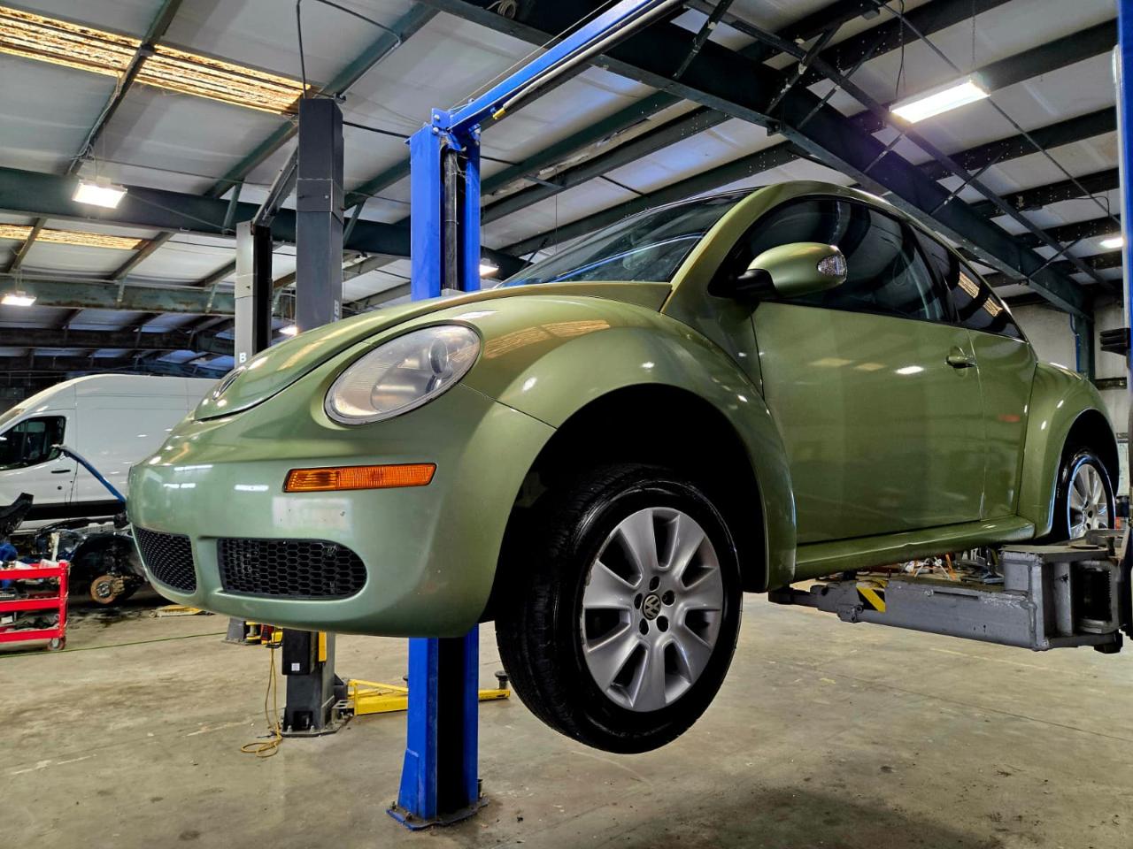 Volkswagen New Beetle  2009
