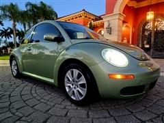 2009 Volkswagen New Beetle 