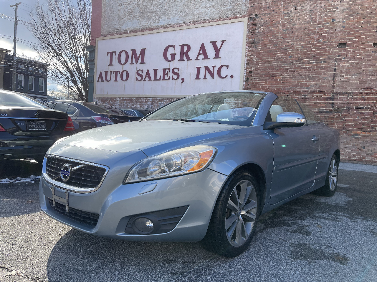 Used 2011 Volvo C70 T5 for Sale in Louisville KY 40204 Tom Gray Auto Sales