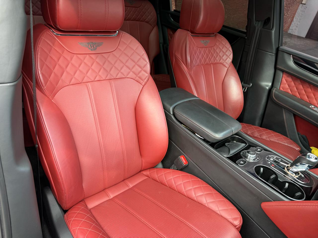 Bentley Bentayga Onyx Edition AWD 2018