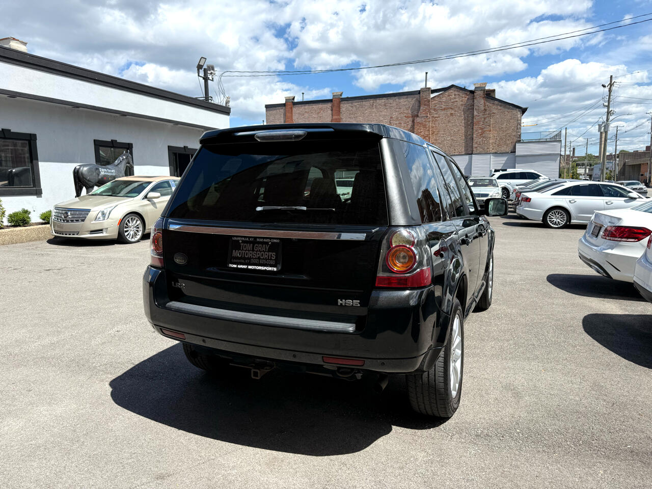 2014 Land Rover LR2 HSE photo 3