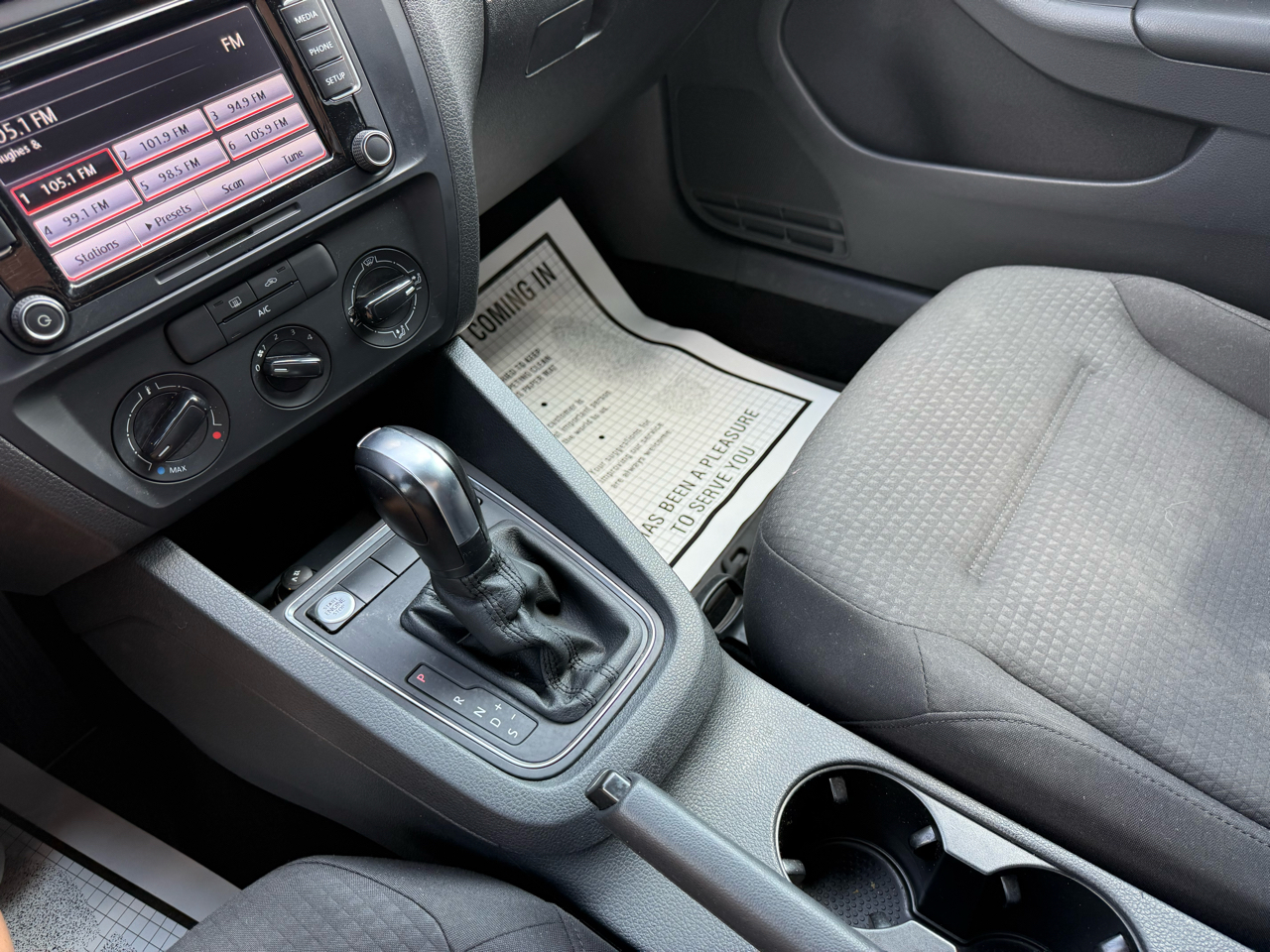2015 Volkswagen Jetta 2.0 S photo 10