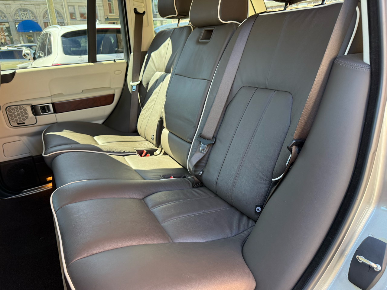 2012 Land Rover Range Rover HSE photo 4