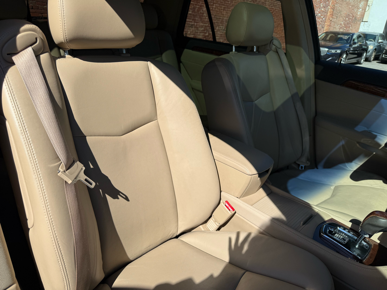 Cadillac SRX 4dr V8 2007