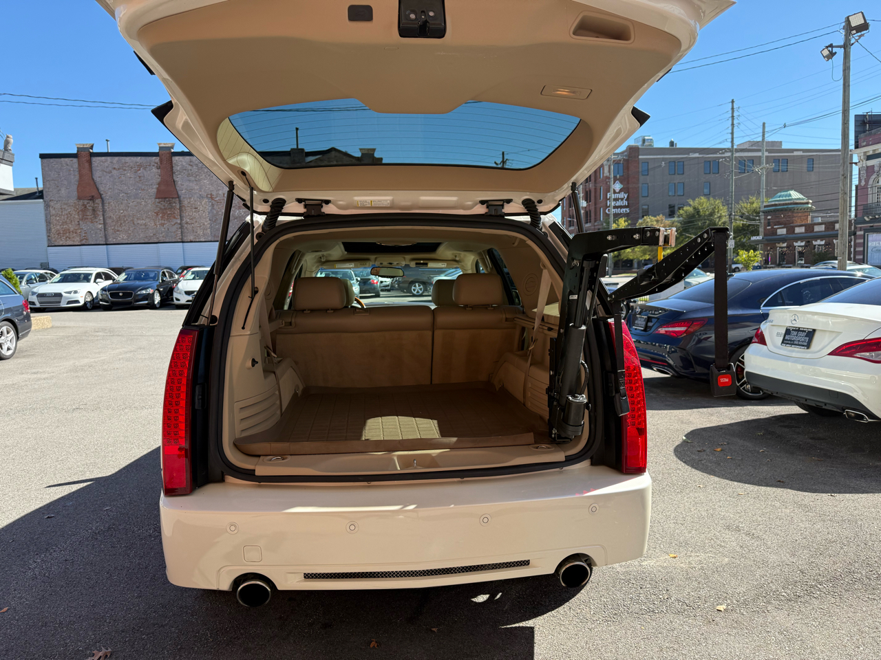 Cadillac SRX 4dr V8 2007