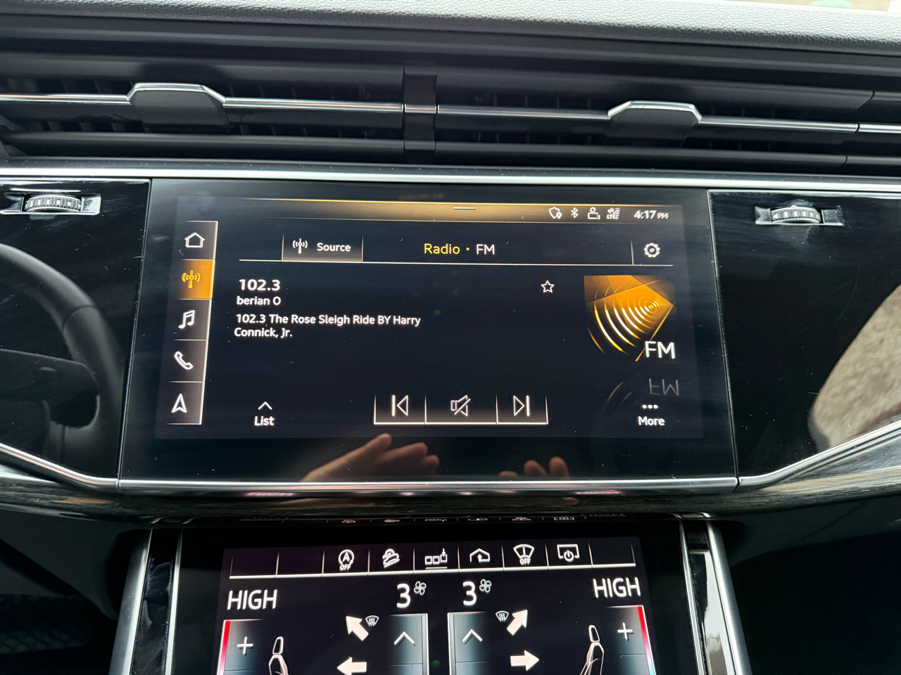 2020 Audi Q7 Prestige 55 photo 2