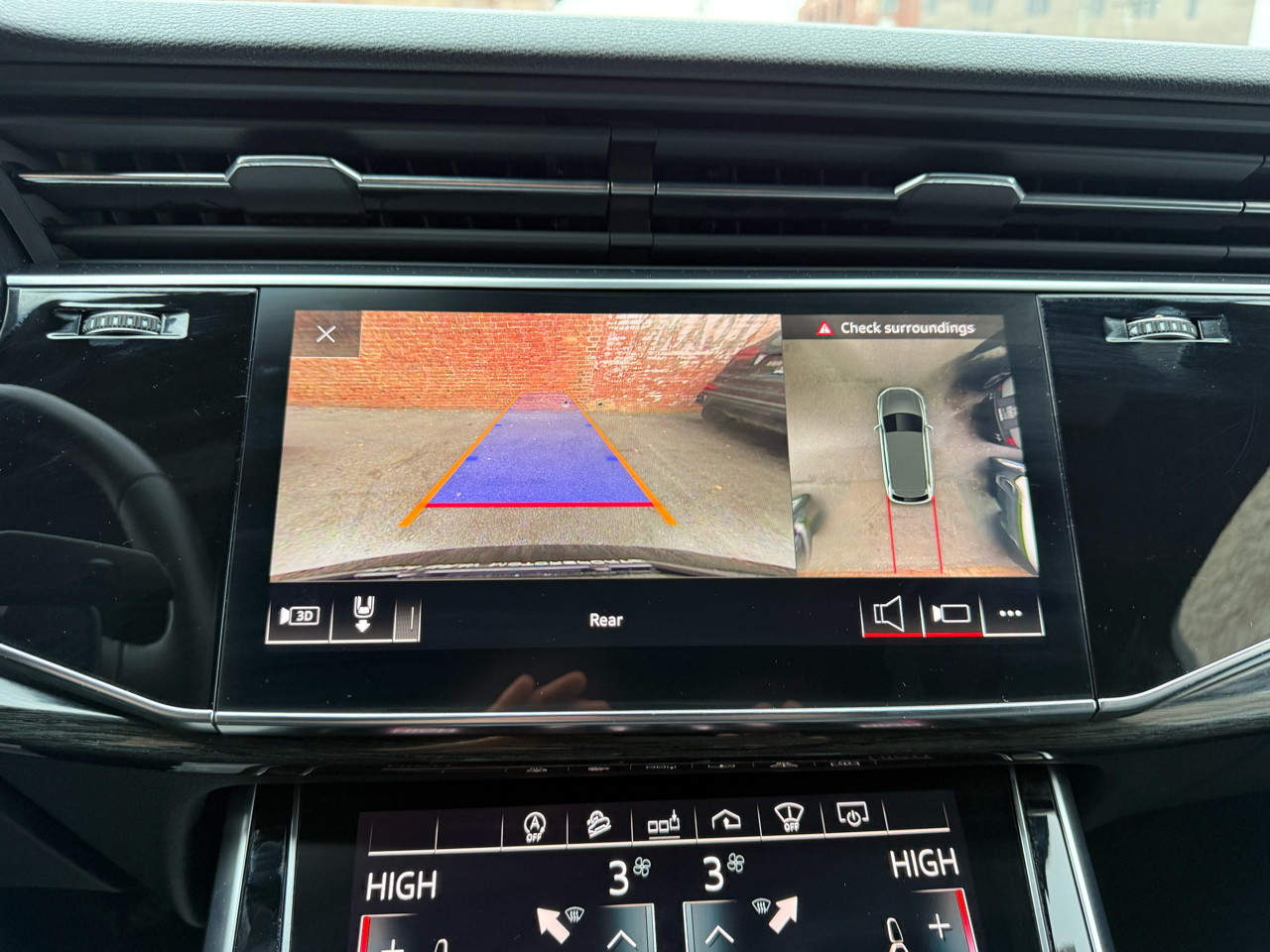 2020 Audi Q7 Prestige 55 photo 4