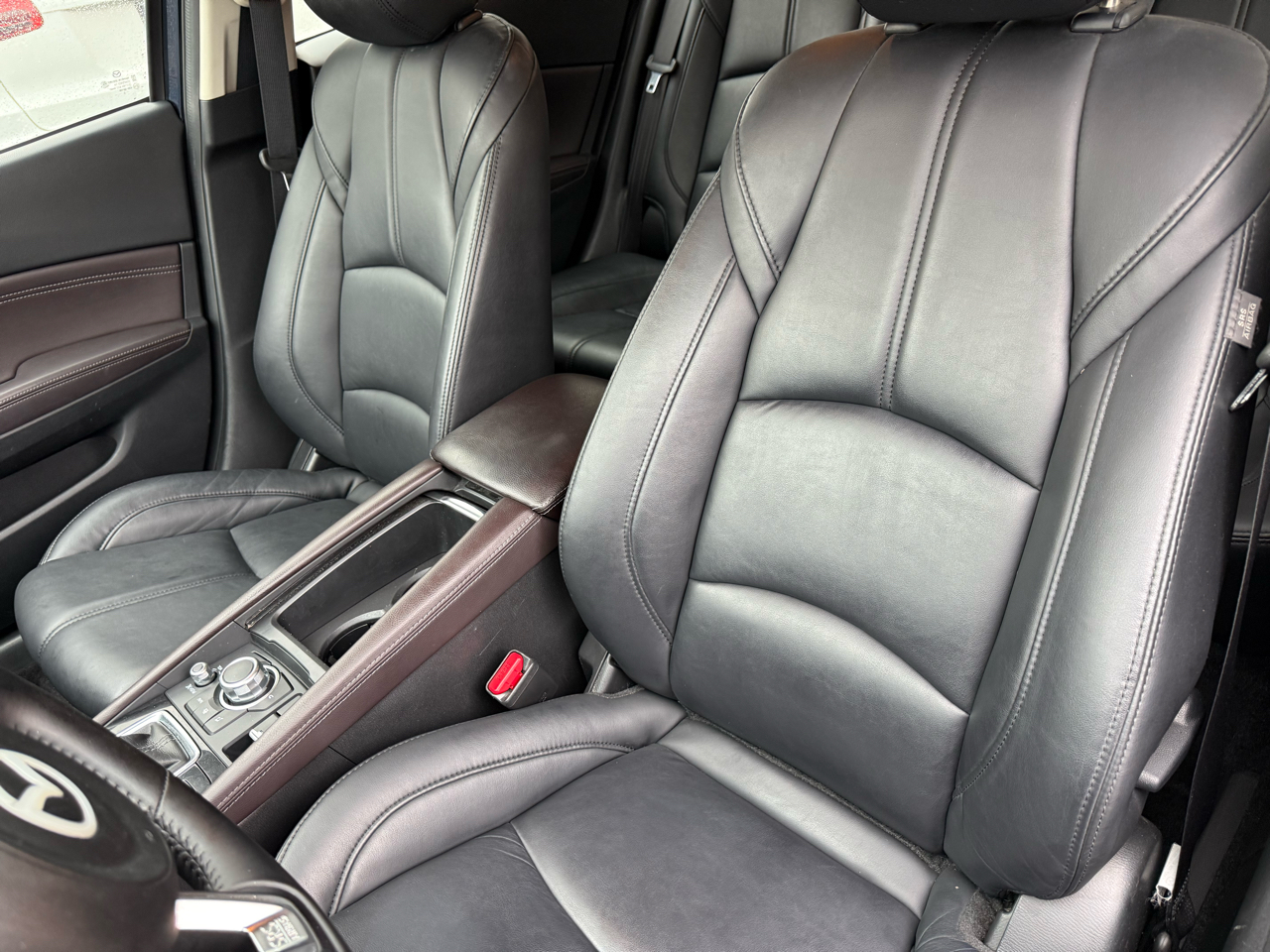 2017 Mazda Mazda3 Touring photo 3