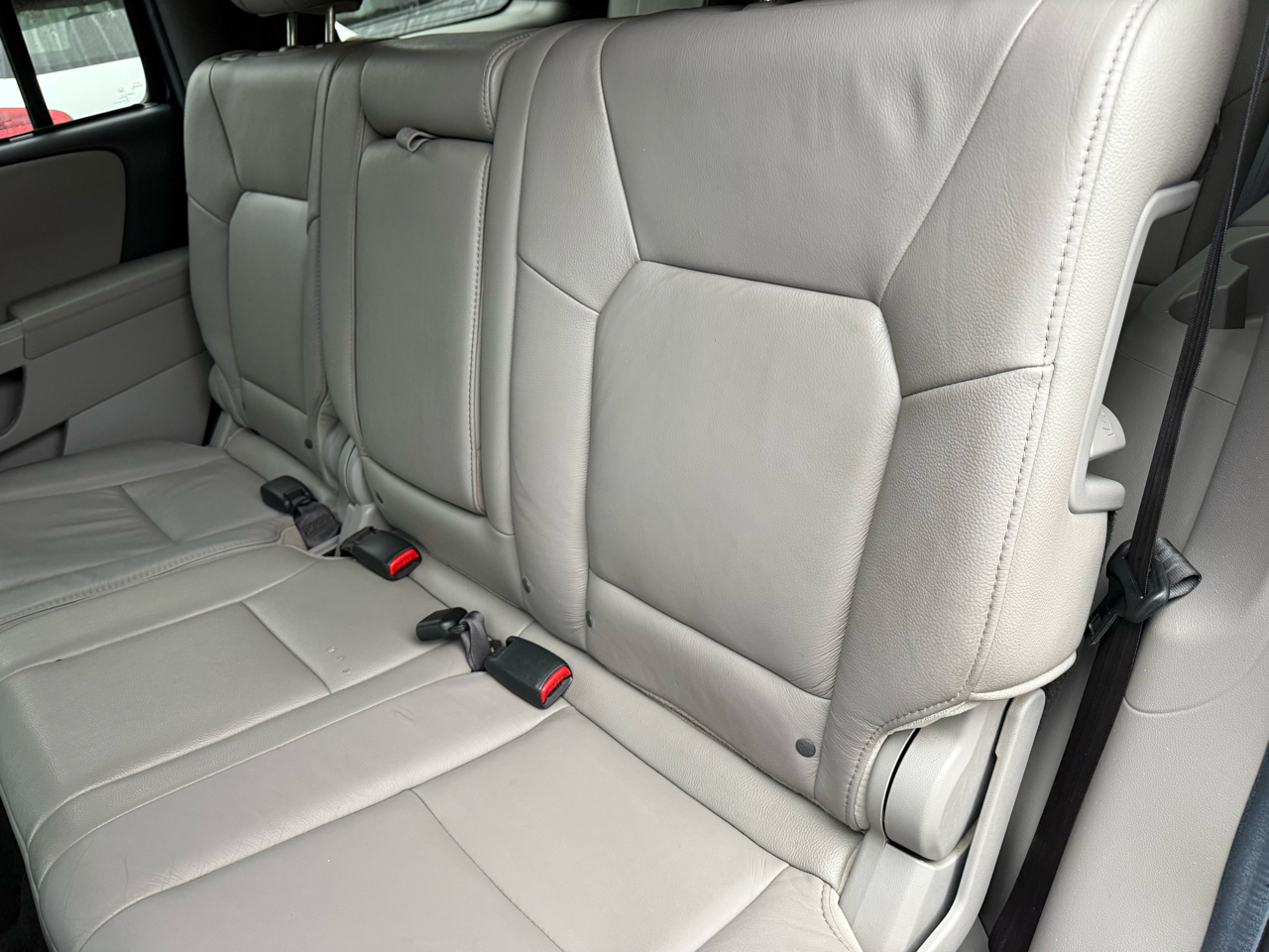 Honda Pilot 4WD 4dr Touring w/RES & Navi 2012