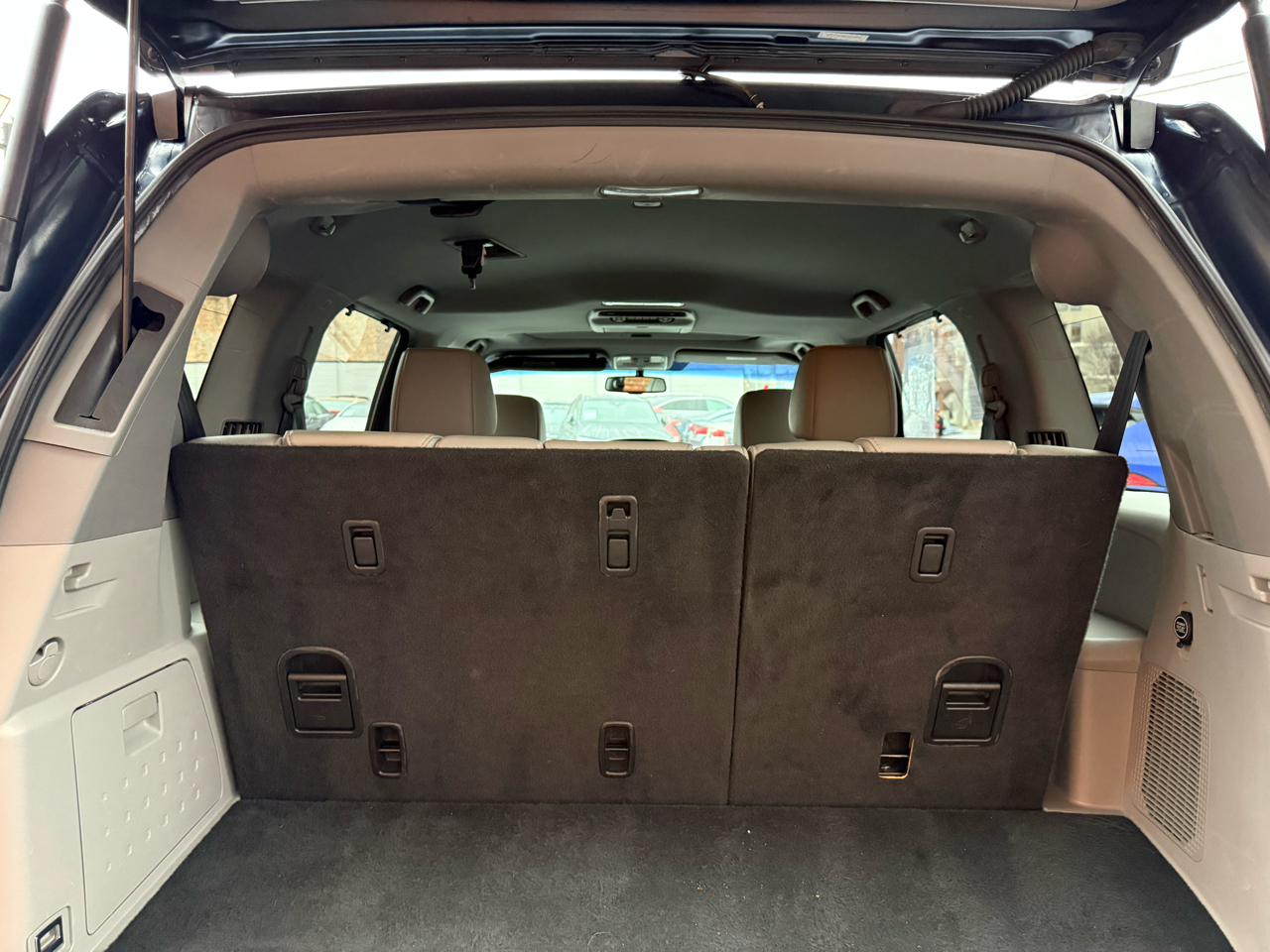 Honda Pilot 4WD 4dr Touring w/RES & Navi 2012