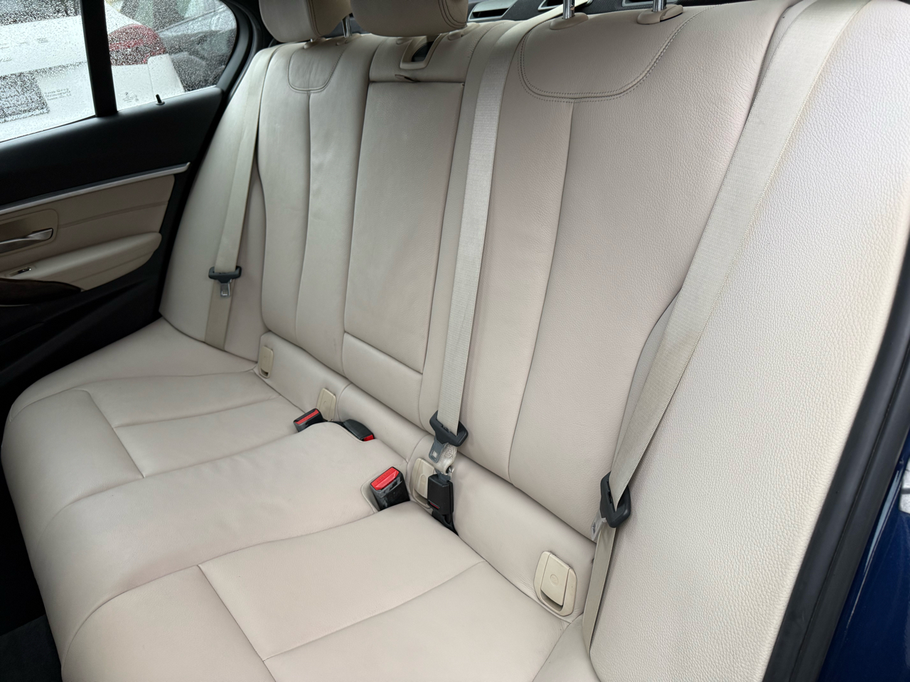 BMW 3 Series 330i Sedan 2017