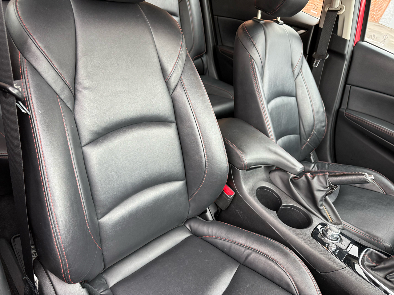 Mazda MAZDA3 4dr Sdn Man i Grand Touring 2014