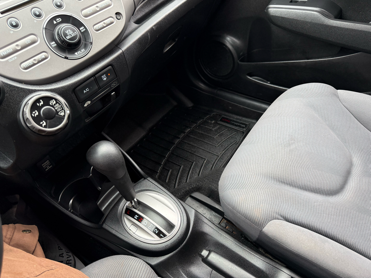 Honda Fit 5dr HB Auto 2009