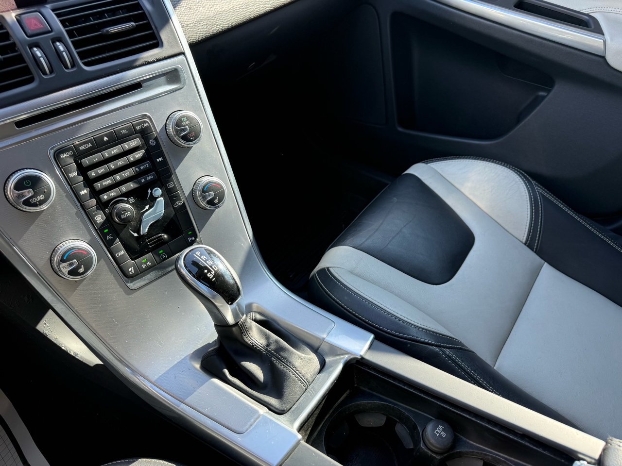 Volvo XC60 T6 AWD Dynamic 2017