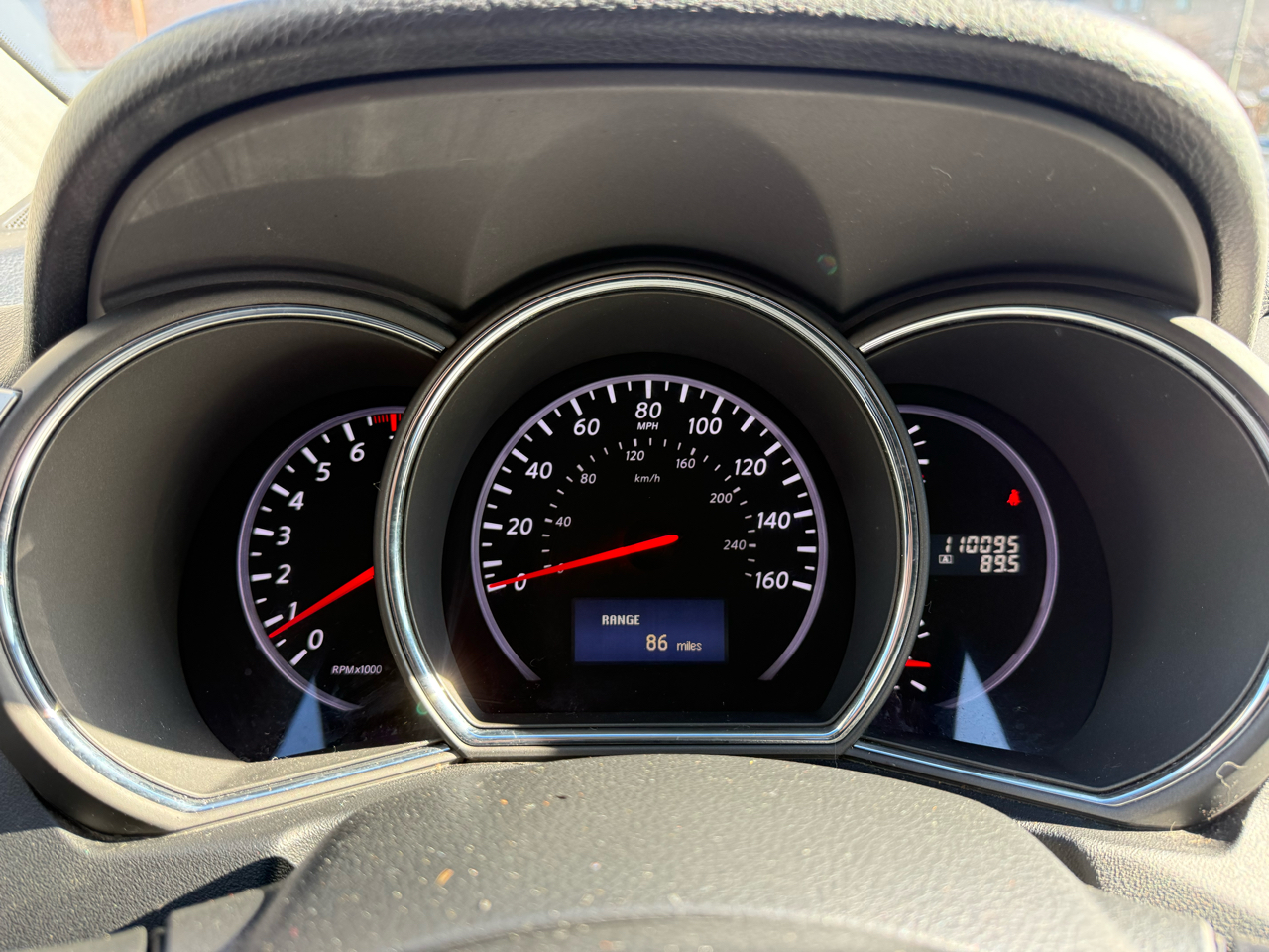 Nissan Murano AWD 4dr SV 2011