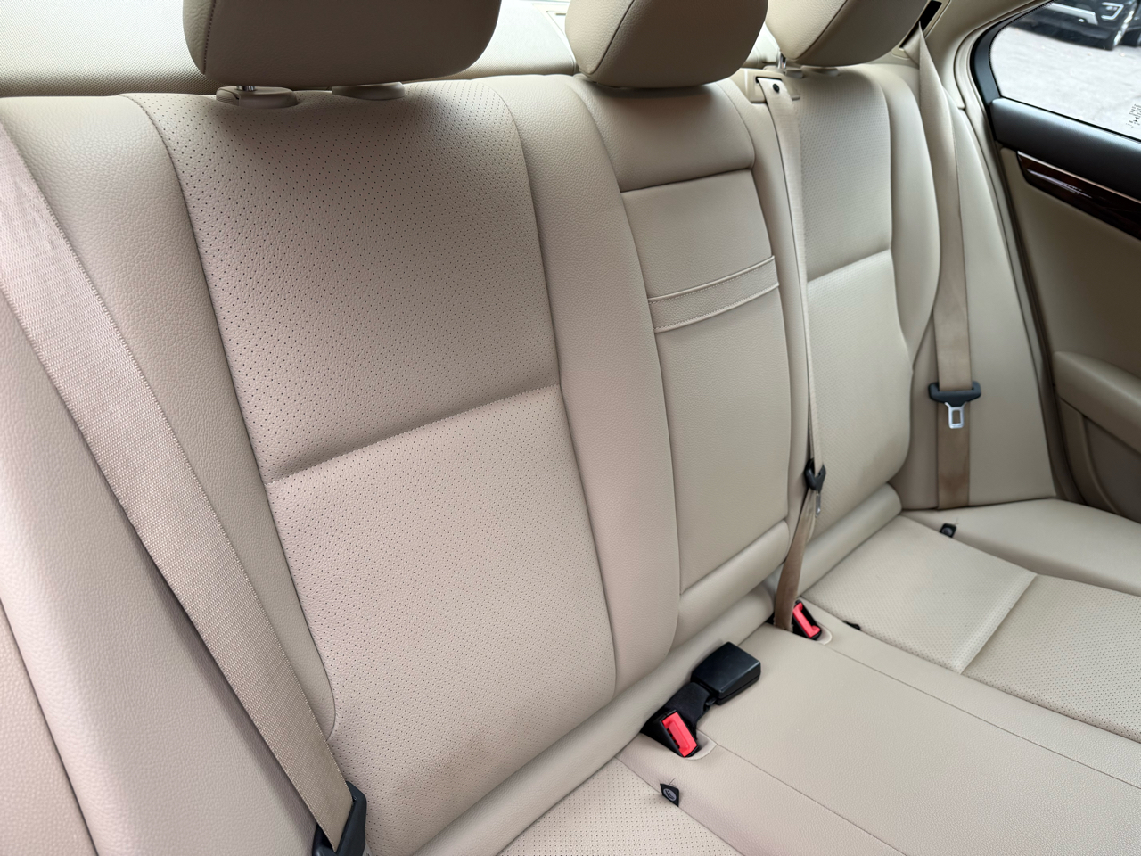 Mercedes-Benz C-Class 4dr Sdn C 300 Sport 4MATIC 2014