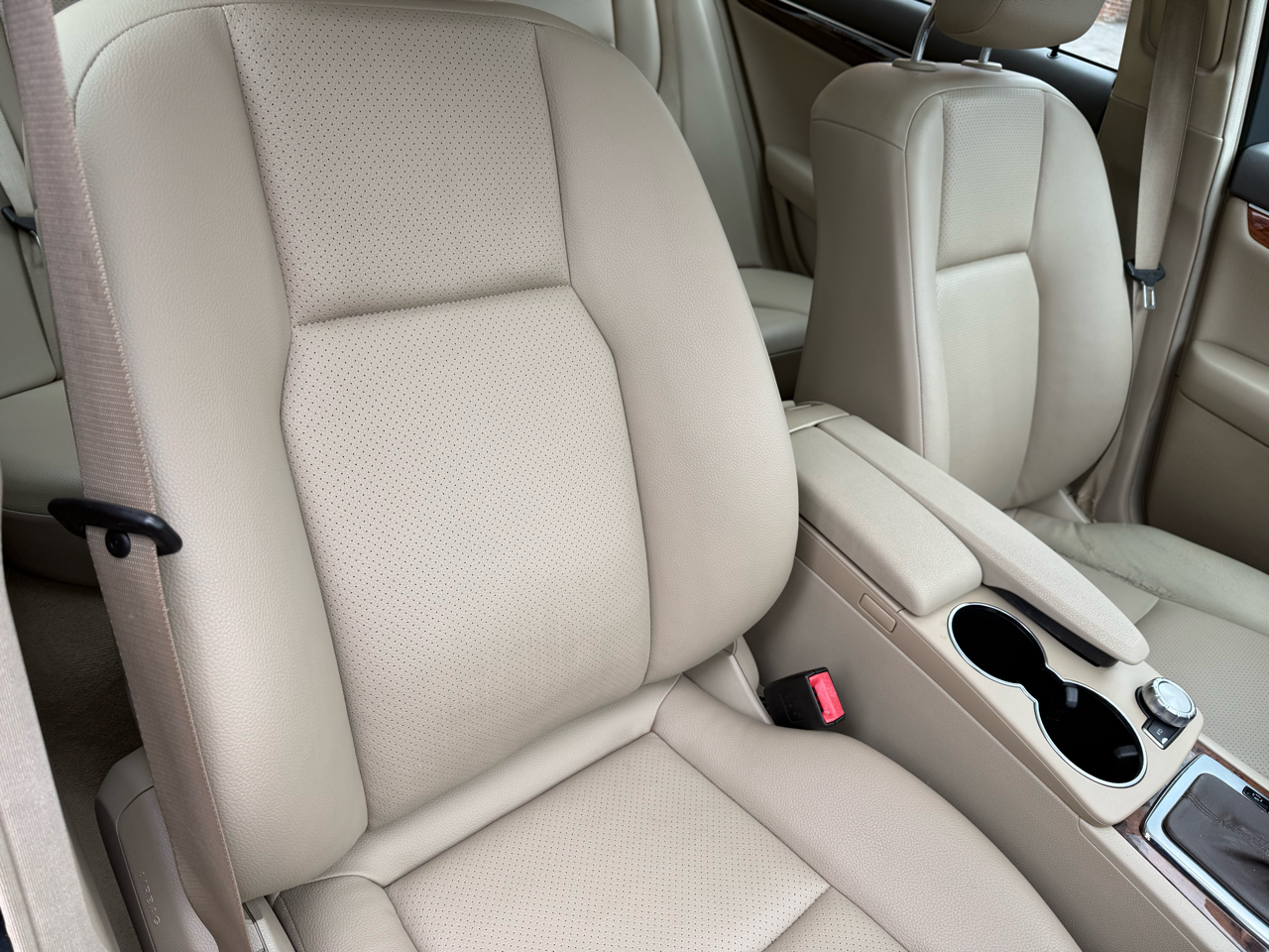 Mercedes-Benz C-Class 4dr Sdn C 300 Sport 4MATIC 2014