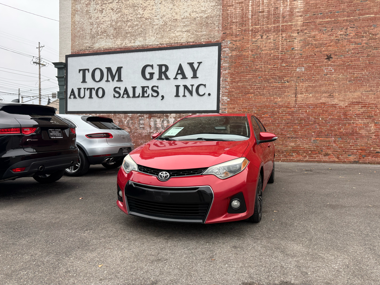 2016 Toyota Corolla 4dr Sdn CVT S w/Special Edition Pkg