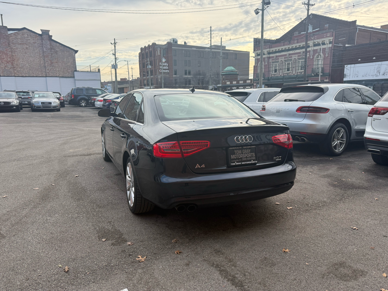 Audi A4 4dr Sdn Auto quattro 2.0T Premium Plus 2013