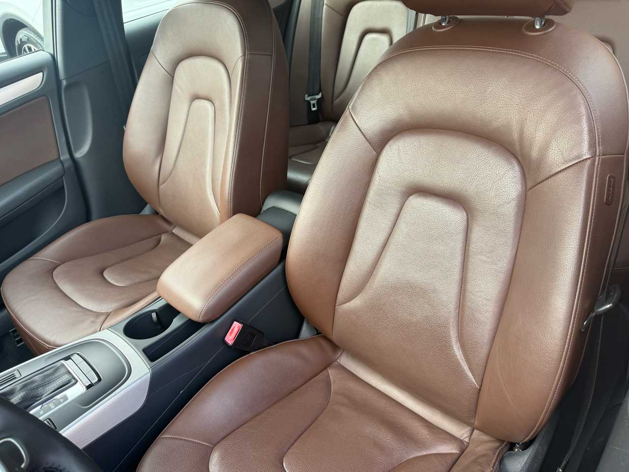 Audi A4 4dr Sdn Auto quattro 2.0T Premium Plus 2013