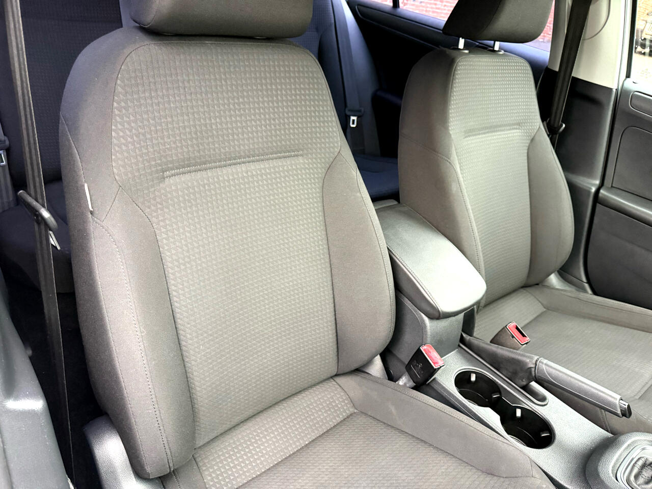 Volkswagen Jetta Sedan 4dr Auto 1.4T S 2016