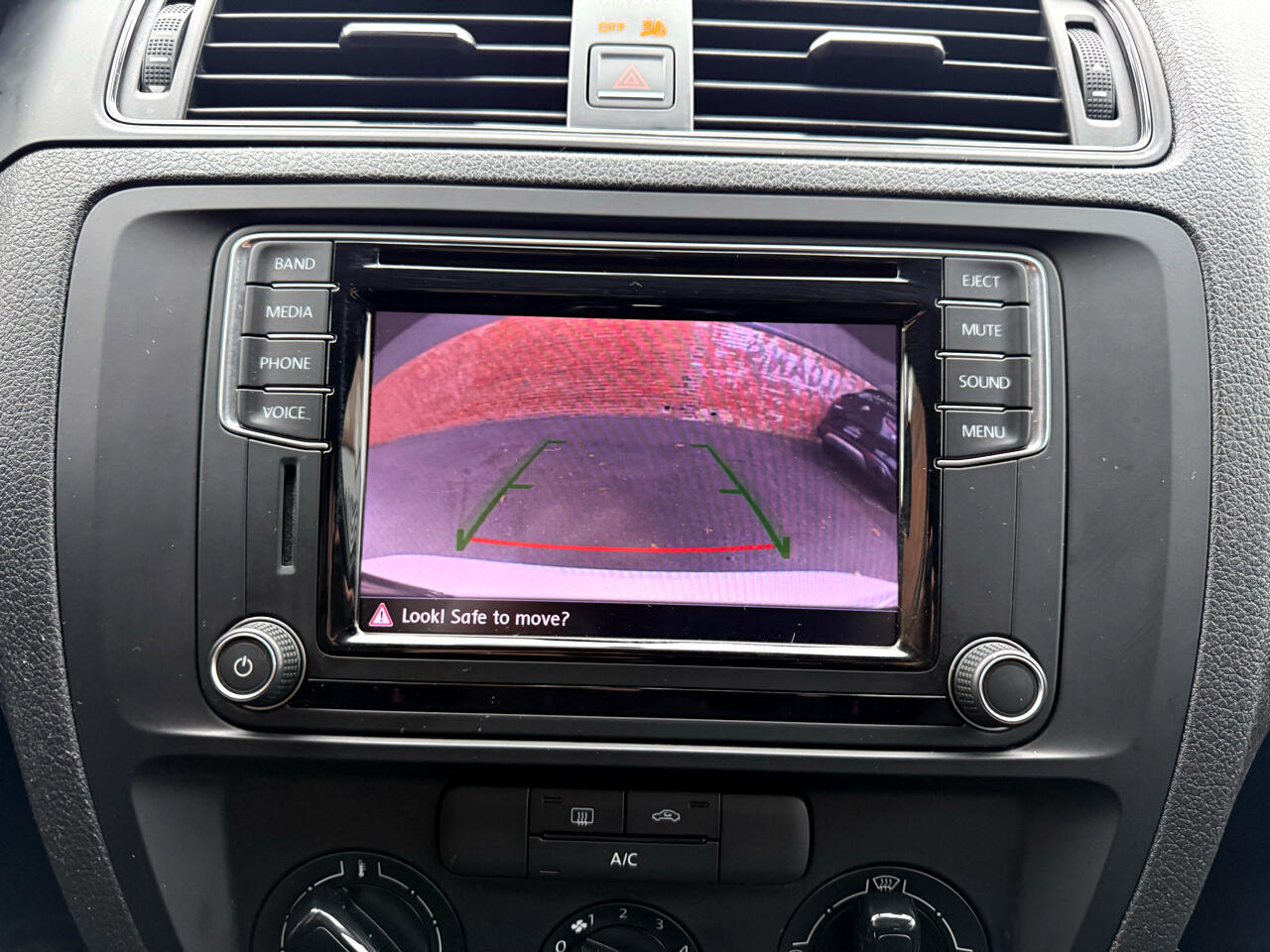 Volkswagen Jetta Sedan 4dr Auto 1.4T S 2016