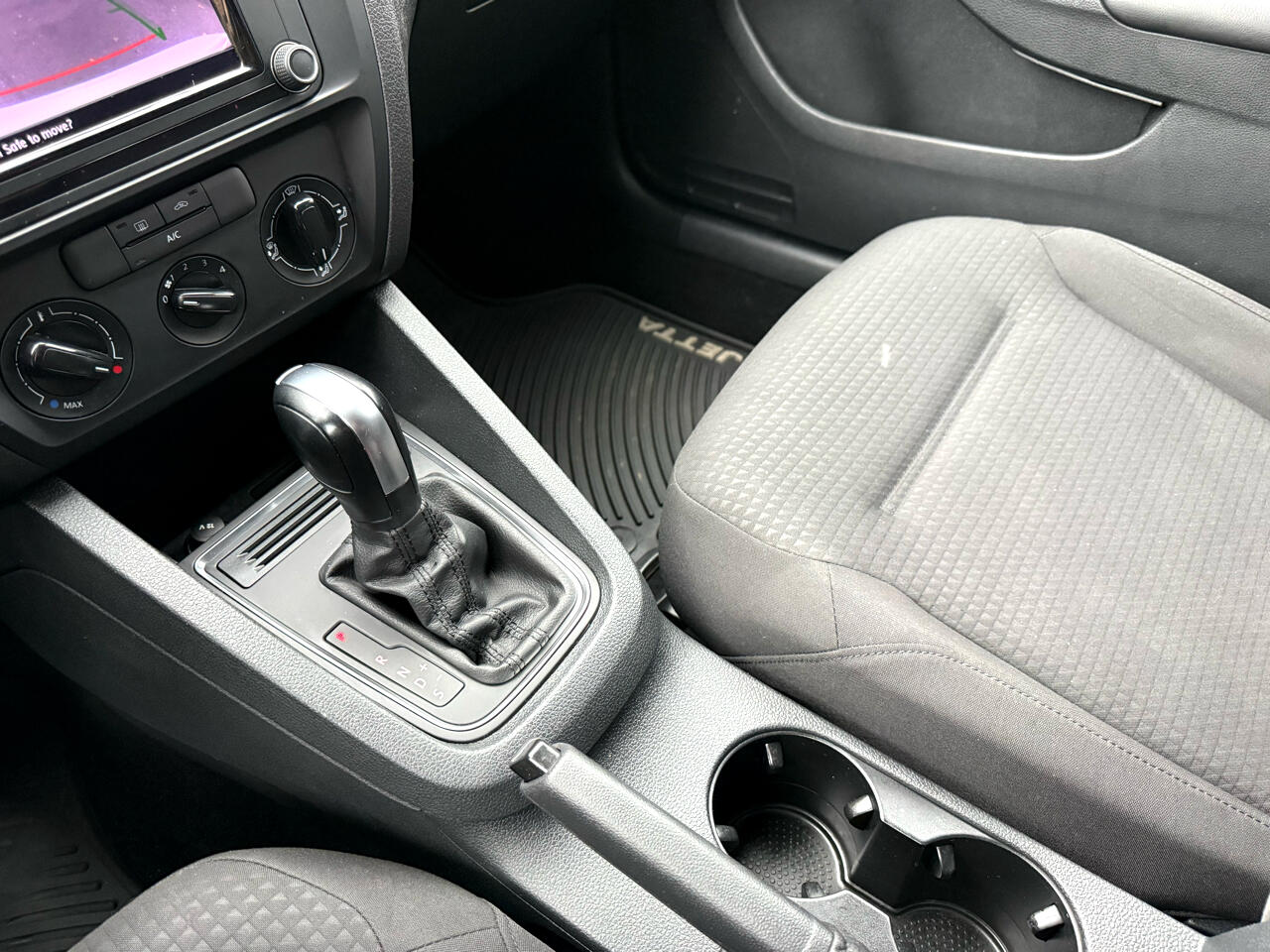 Volkswagen Jetta Sedan 4dr Auto 1.4T S 2016