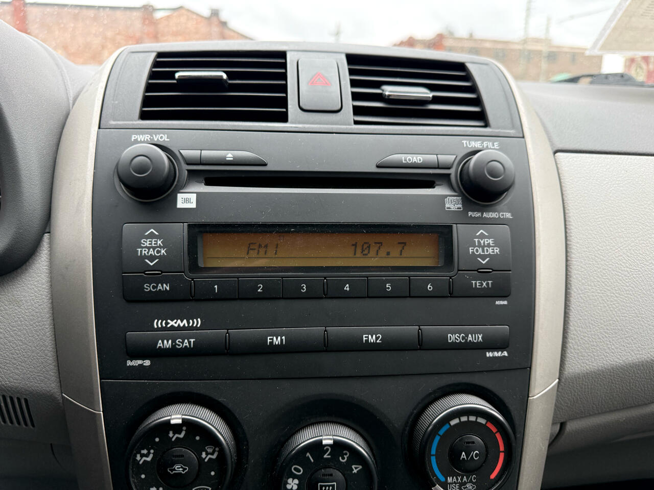 Toyota Corolla  2009