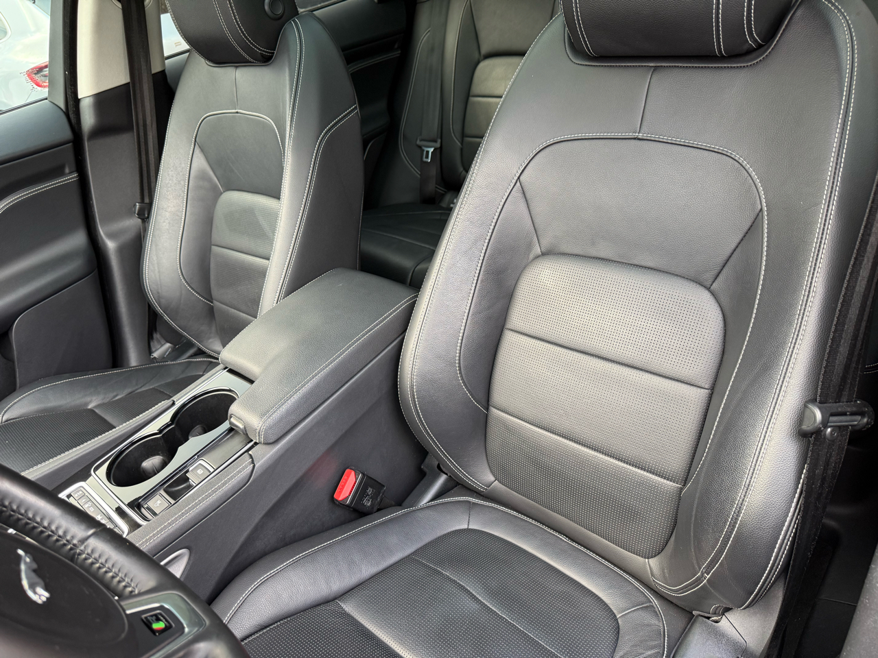 Jaguar F-Pace 35t R-Sport AWD 2017