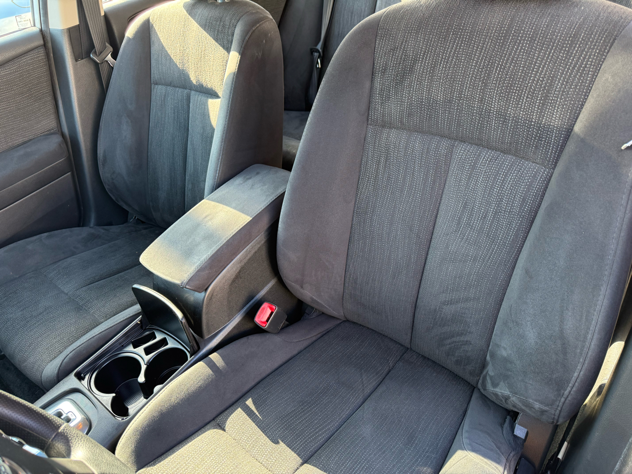 Nissan Altima 4dr Sdn I4 CVT 2.5 S 2012