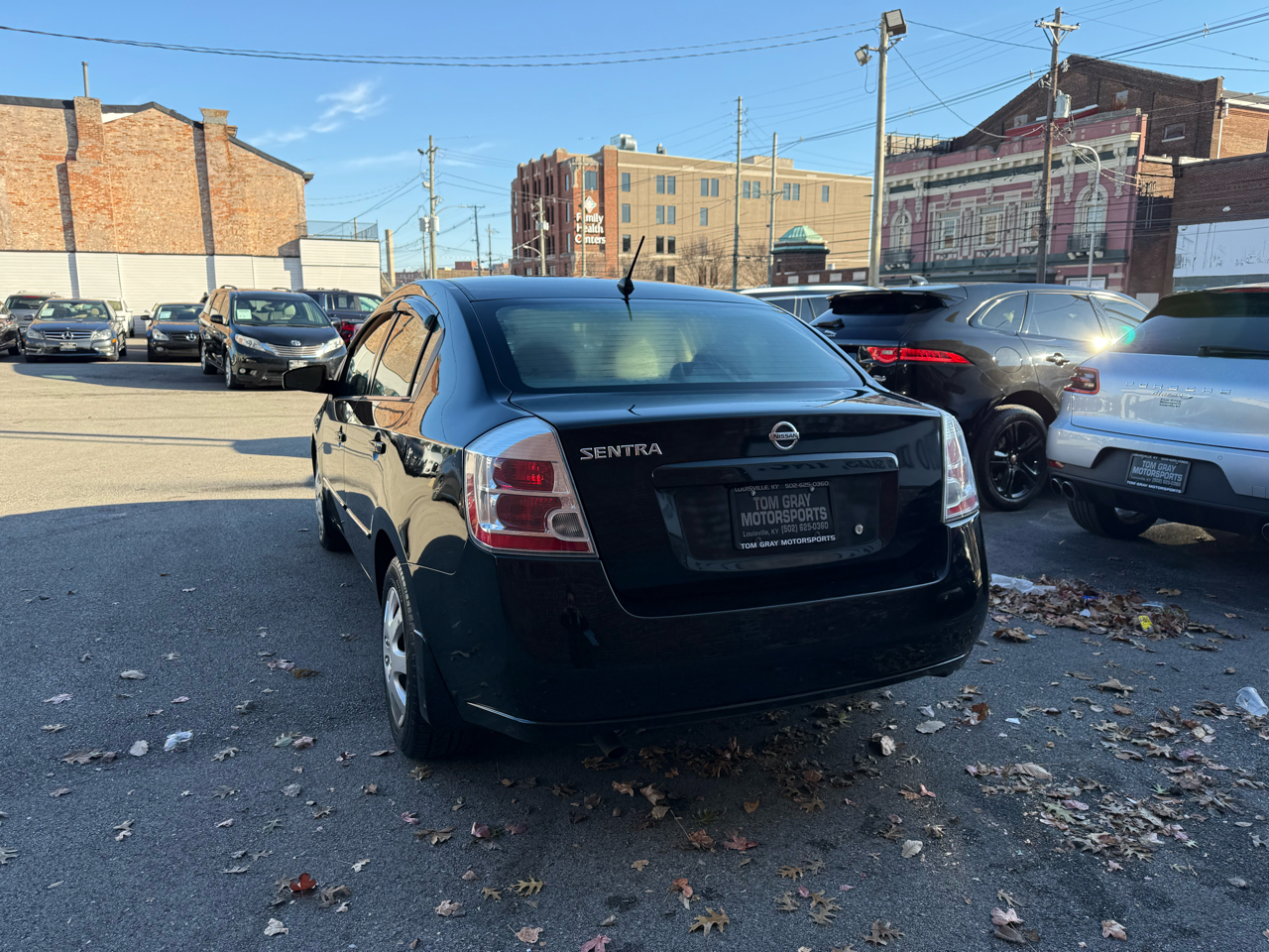 Nissan Sentra 4dr Sdn I4 CVT 2.0 2009