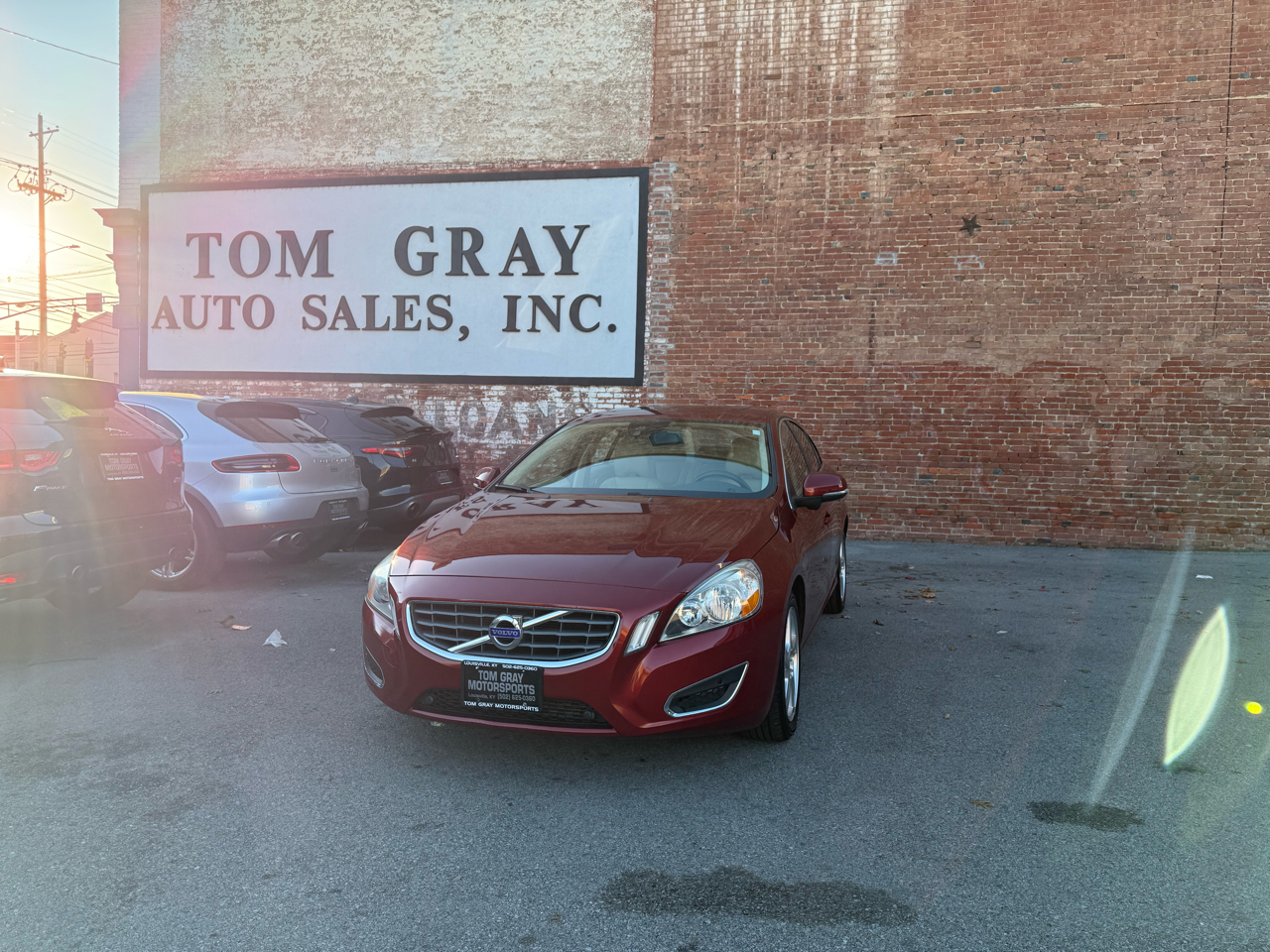 Volvo S60 FWD 4dr Sdn T5 2012