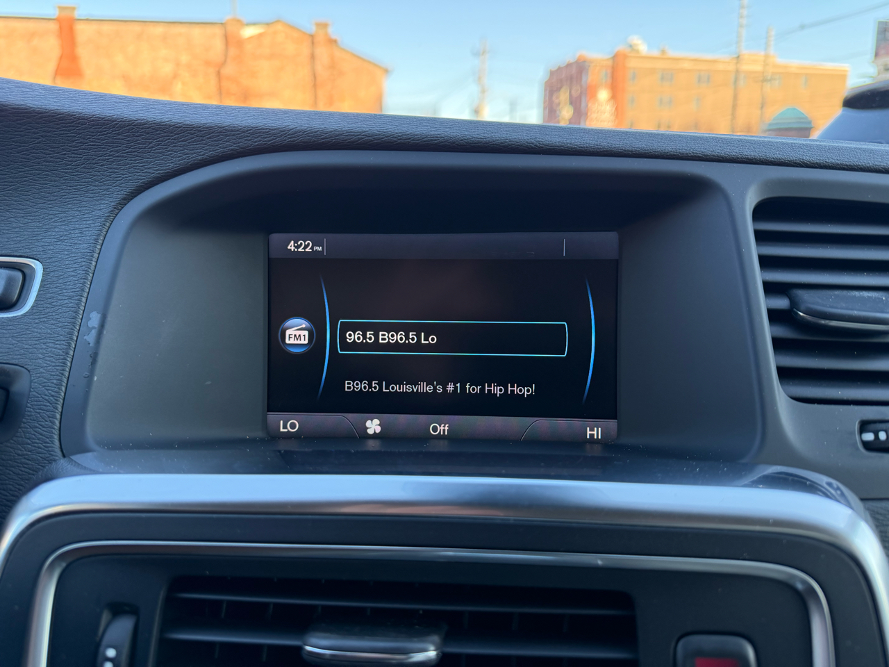 Volvo S60 FWD 4dr Sdn T5 2012